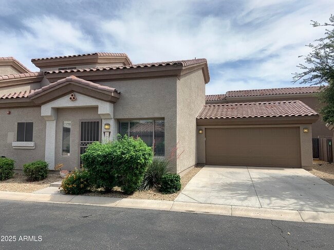 Primary Photo - 7977 W Carolina Dr