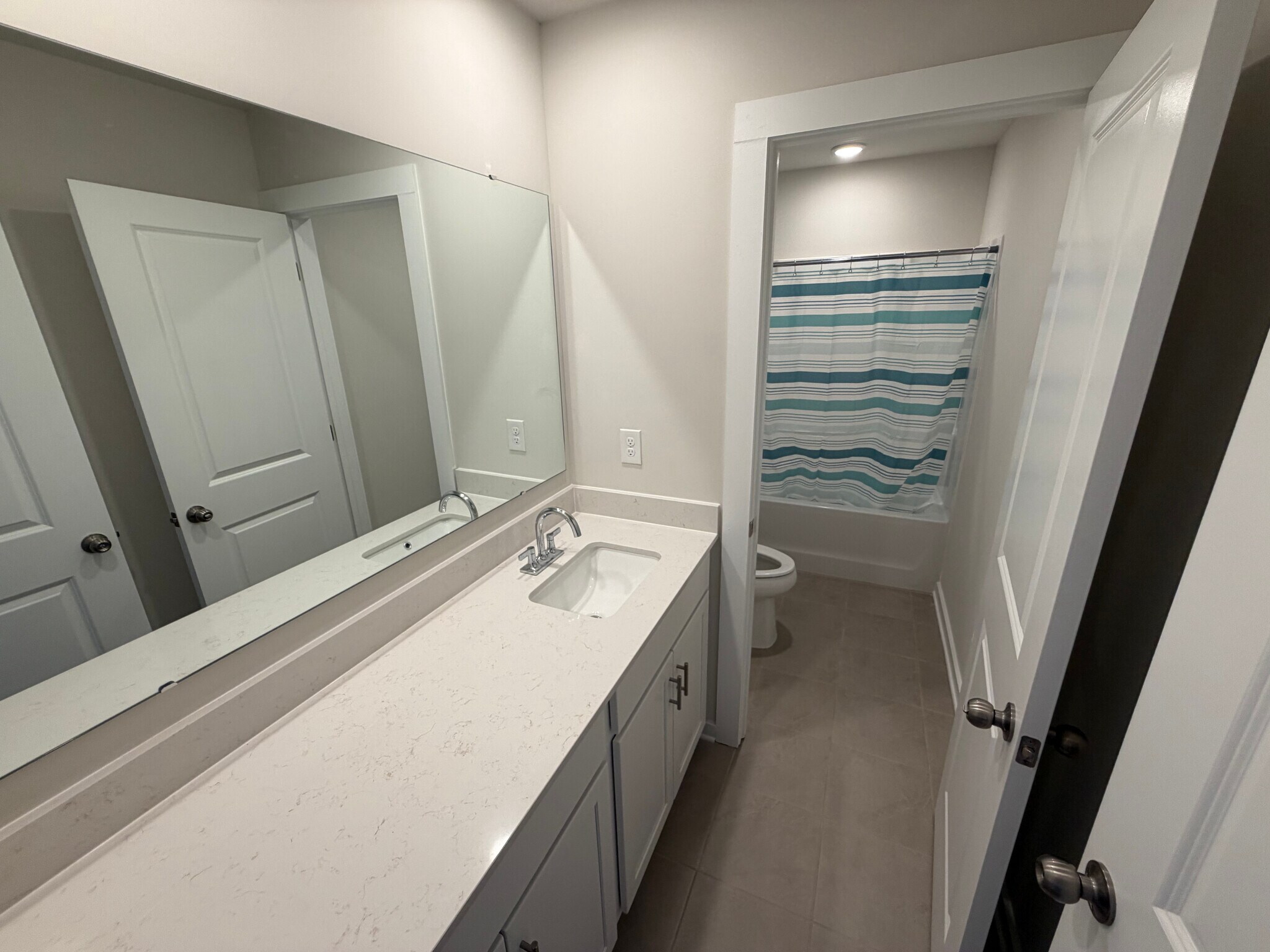 Building Photo - Room in Single Family Home on Switchgrass Ct