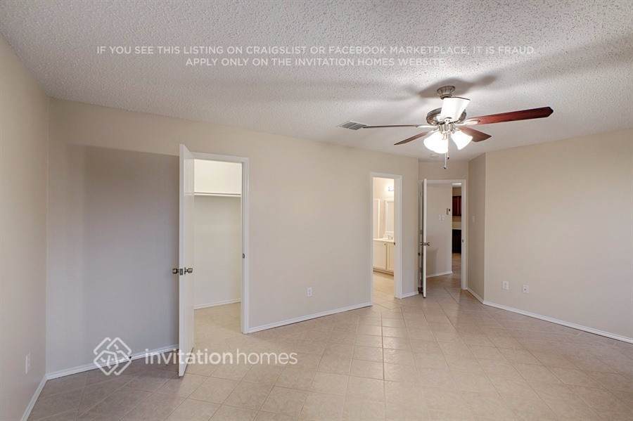 Building Photo - 4604 Bellcrest Dr