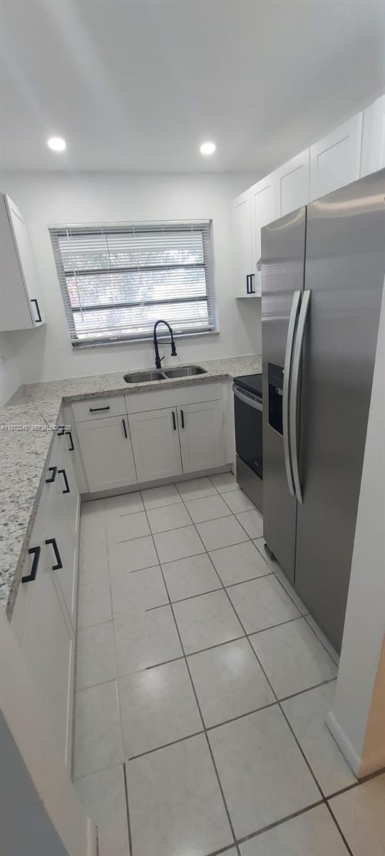 Building Photo - 3033 NW 43rd Ave