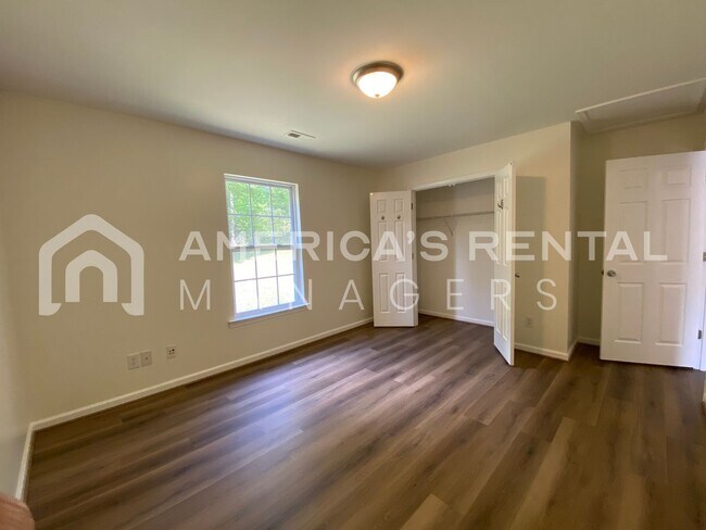 Building Photo - Home For Rent In McCalla, AL!! AVAILABLE NOW!!