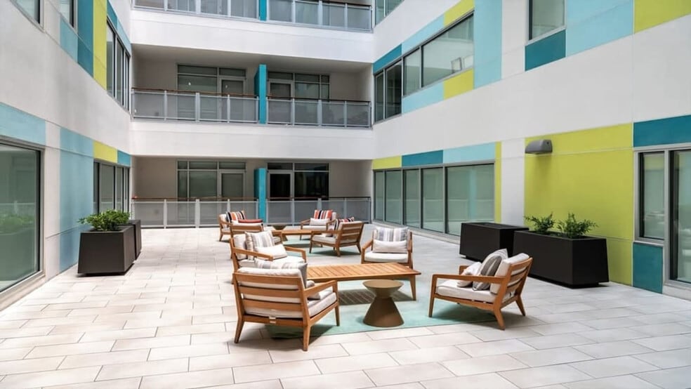 Building Photo - 1405 Federal St