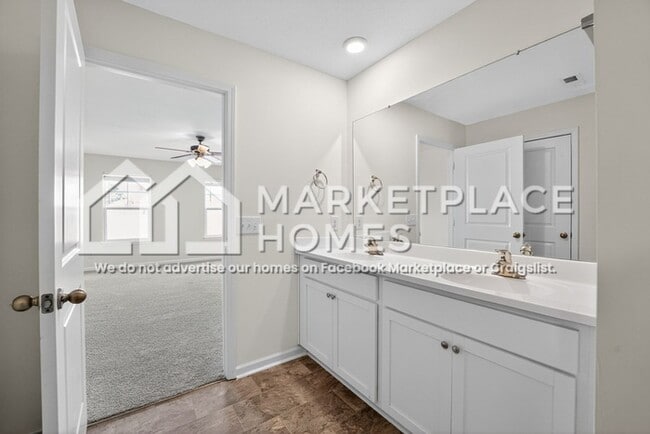 Building Photo - 1675 Pebblestone Ct