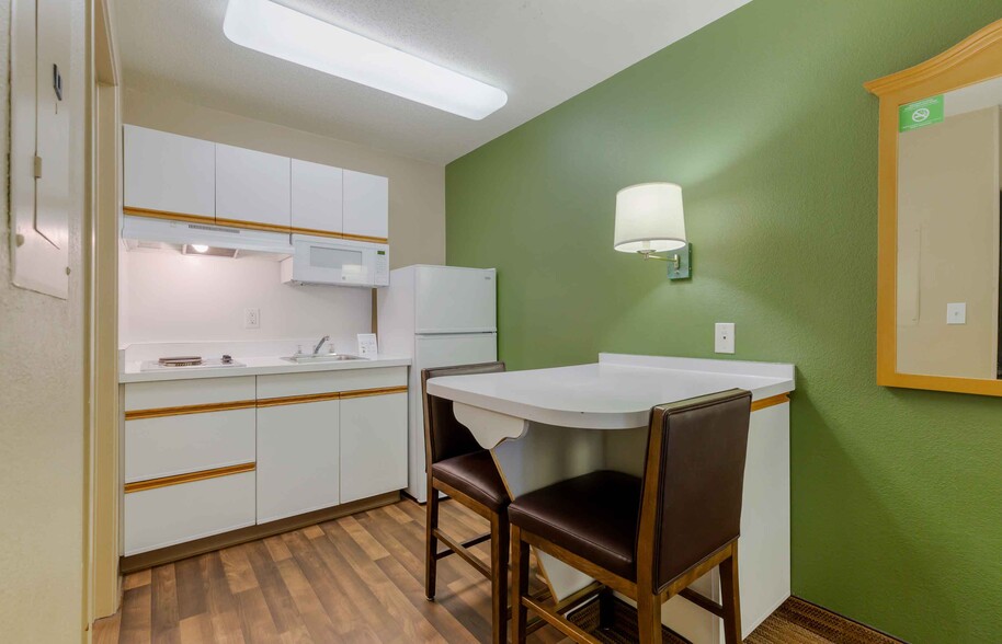 Building Photo - Furnished Studio-Washington, D.C. - Fairfa...