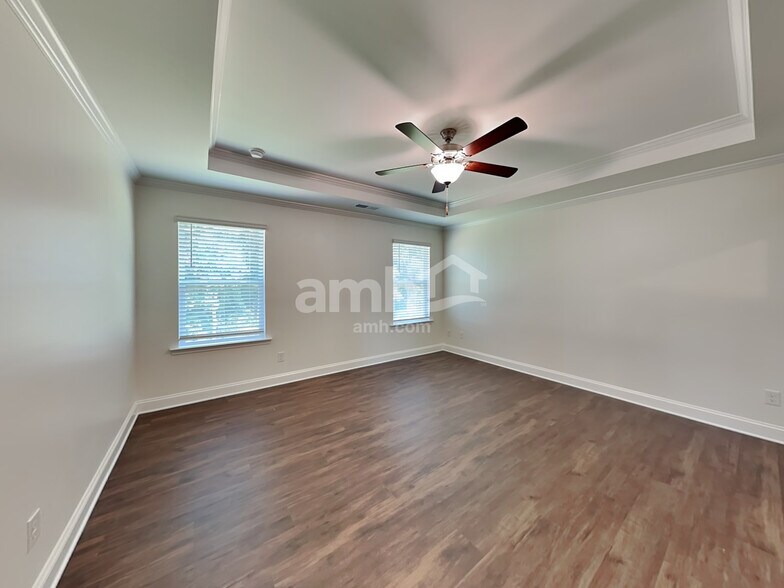 Building Photo - 7305 Garrett Ct