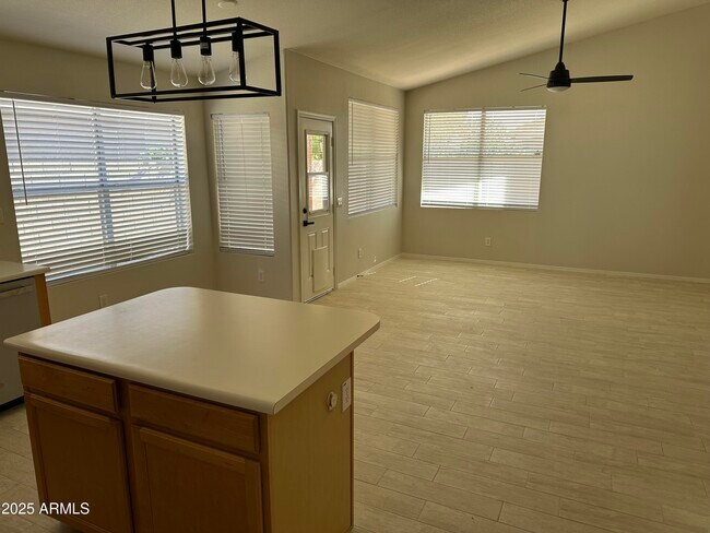 Building Photo - 7929 W Wescott Dr