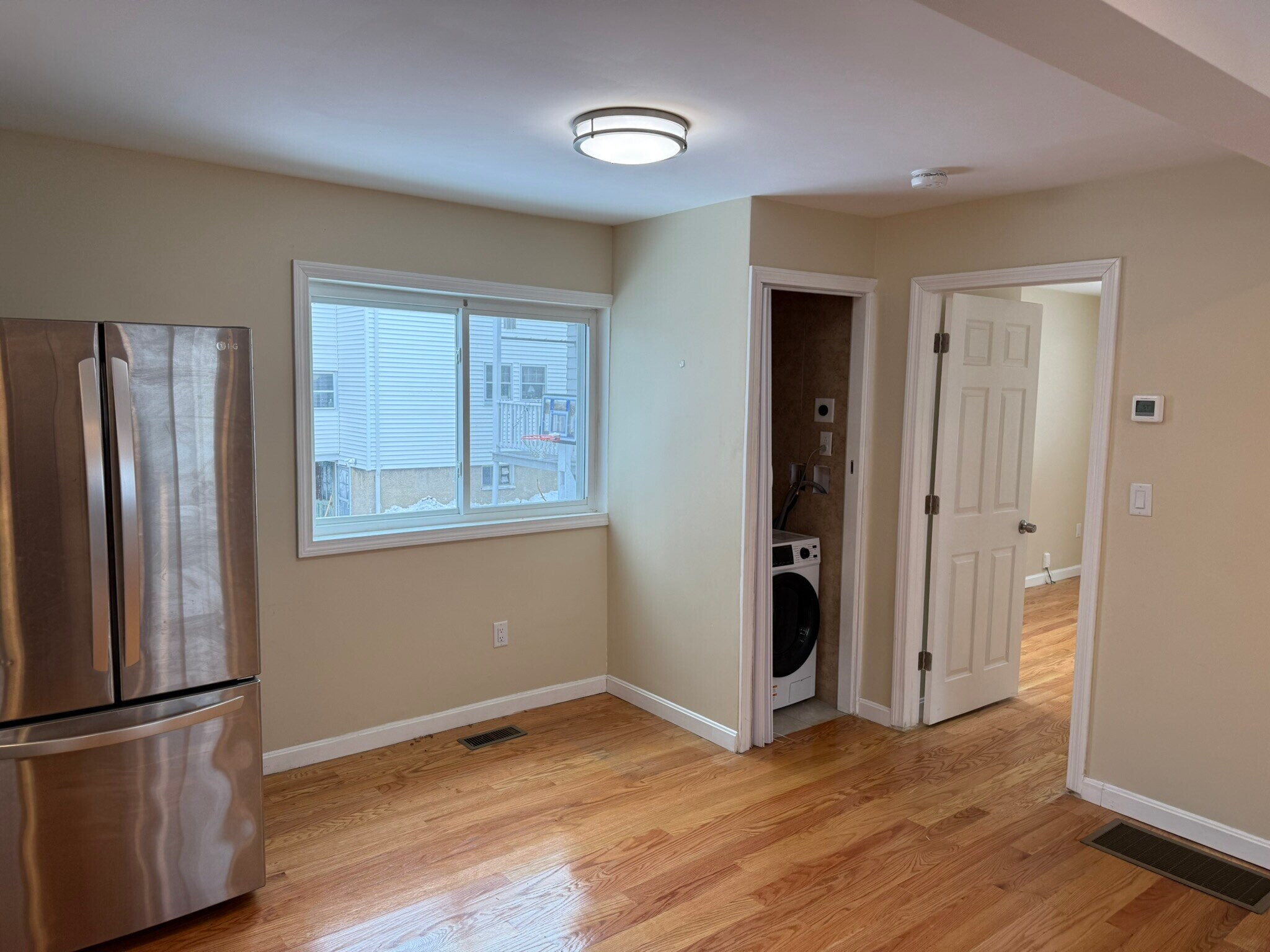 Washer/Dryer - 7 Williston Rd