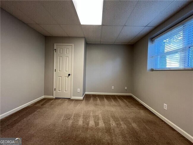 Building Photo - 3895 Butterstream Way