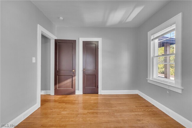 Building Photo - 1347 Marlowe Ave
