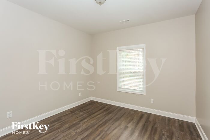 Building Photo - 105 Jefferson Dr