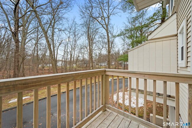 Building Photo - 92 Cynthia Ln