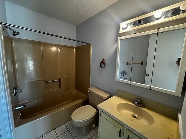 Building Photo - 1461 Turkey Ridge Rd