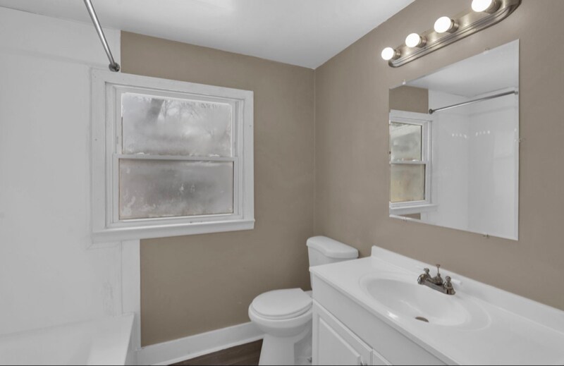 Building Photo - 114 Jay St