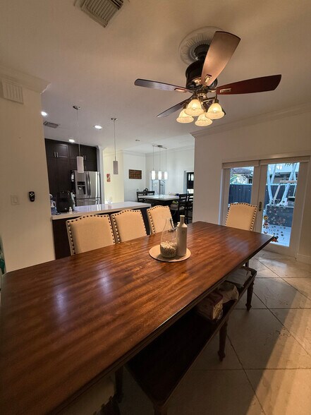 Building Photo - 2807 SW 145th Ave