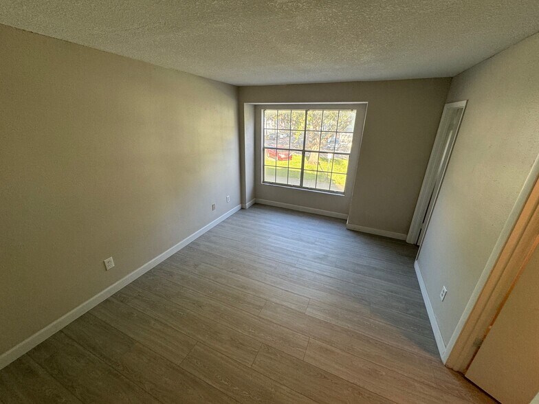 Building Photo - 11116 Essex Ridge Ct