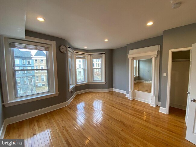 Building Photo - 19 T St NE