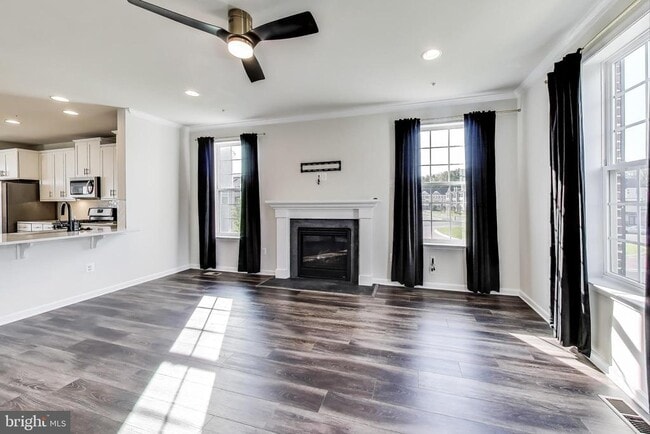 Building Photo - 2530 Lanham Hill Cir