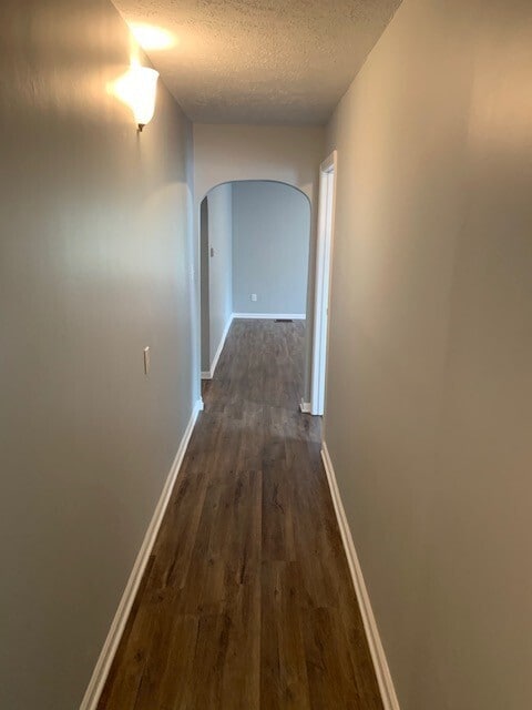 Building Photo - 5601 E 31st St