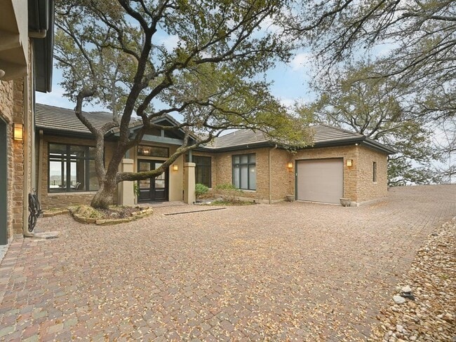 Building Photo - 2300 Barton Creek Blvd