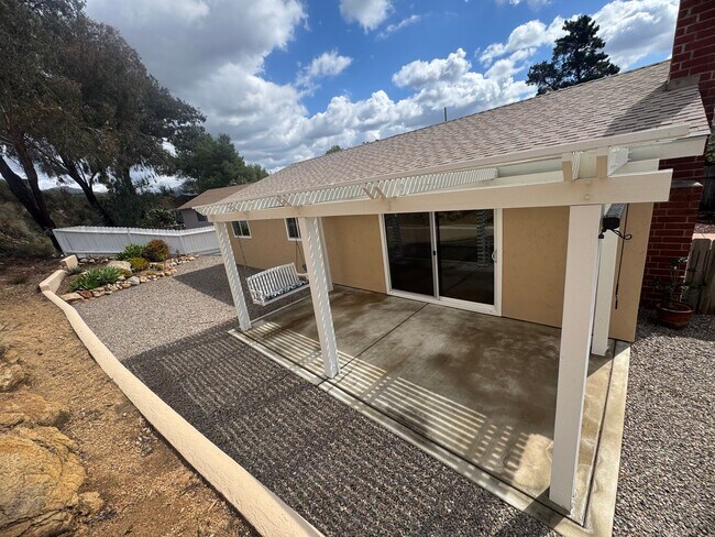 Building Photo - Included Solar!! Beautiful 3 Bed, 2 Bath House with two backyards in Award Winning Poway School D...
