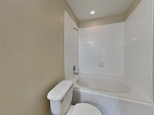 Building Photo - 11814 E Galwan Cir