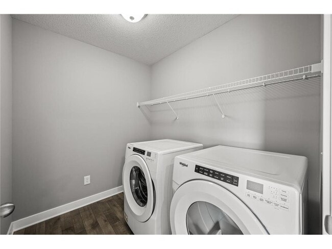 Building Photo - 14313 Dallas Ln N