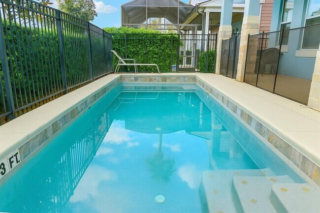 Building Photo - 7736 Linkside Loop