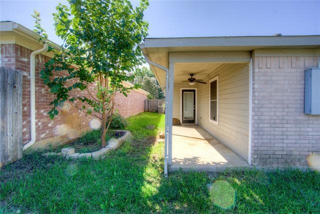Building Photo - 5733 Vandalia Trail