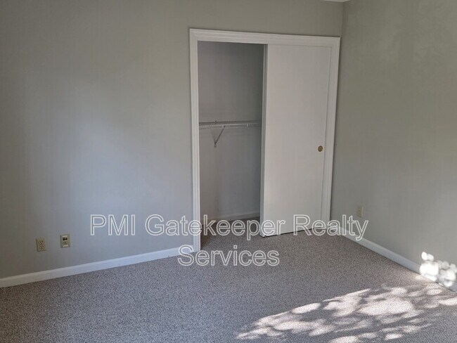 Building Photo - 9834 Chimney Sweep Ln
