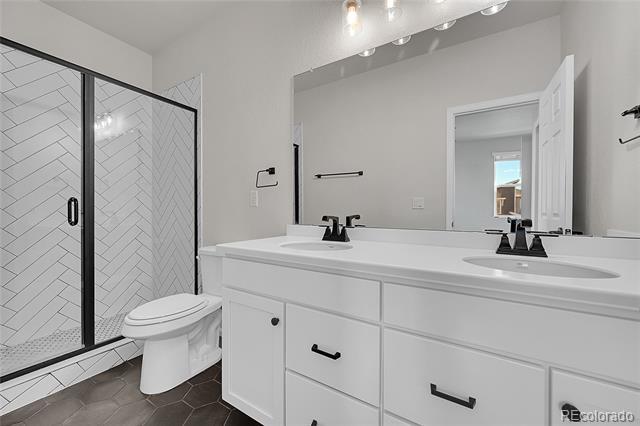 Building Photo - 5319 Spalding Pl