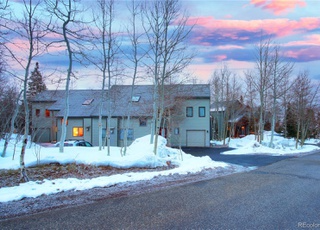 Building Photo - 171 Burgundy Cir