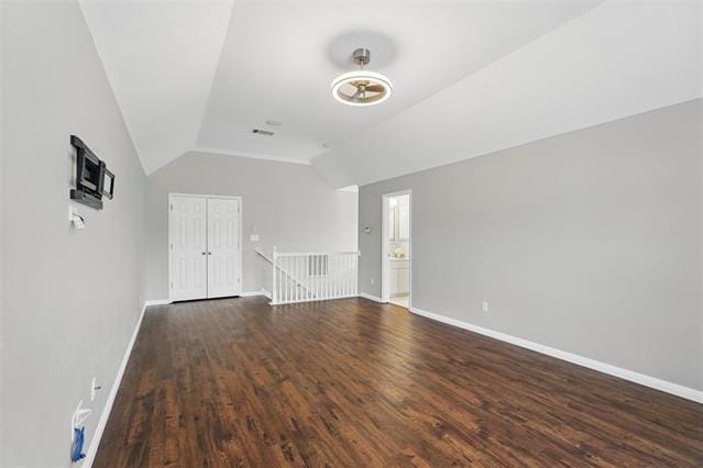 Building Photo - 529 Colgate Dr