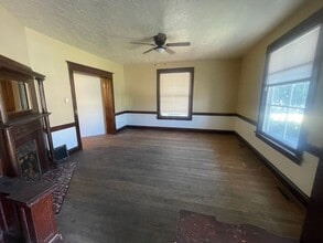 Building Photo - (1614 8th Ave)