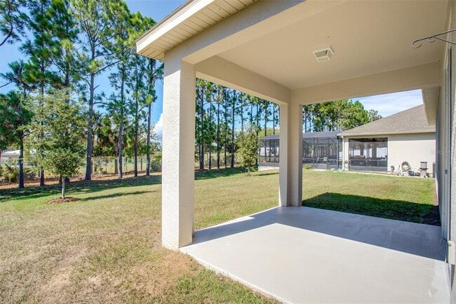 Building Photo - 2520 Plumadore Dr