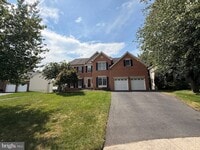 Building Photo - 43799 Abbott Pl