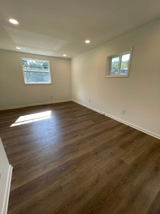 Building Photo - Coming Soon! Remodeled and ready to be you...