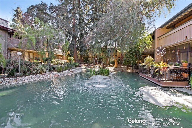 Building Photo - 151 Buckingham Dr