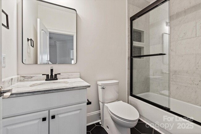 Building Photo - 11841 Churchfield Ln