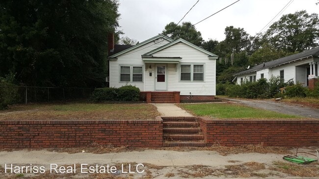 Building Photo - 2050 Carolina Beach Rd