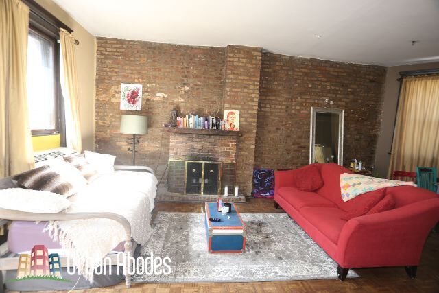 Building Photo - 2800 N Pine Grove Ave