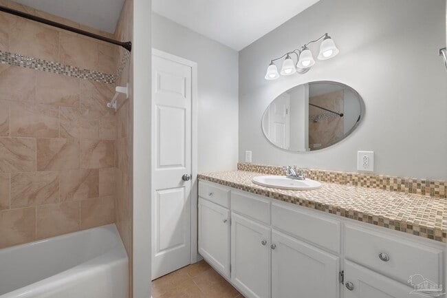 Building Photo - 6269 Confederate Dr