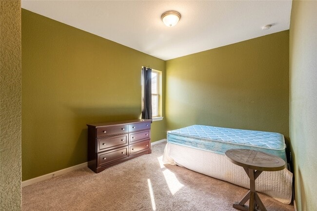 Building Photo - 1016 Peacock Blvd