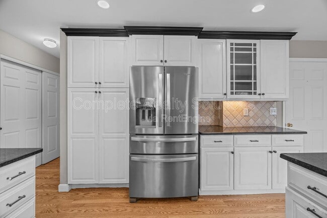 Building Photo - 16610 Green Needle Ct