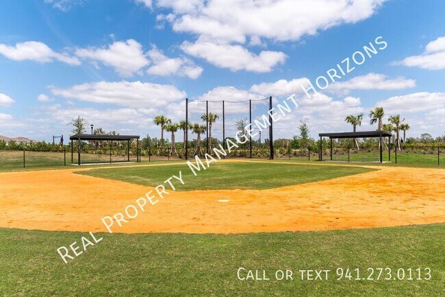 Building Photo - 17769 Crescent Moon Lp
