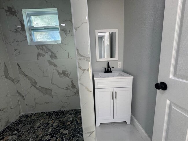 Building Photo - 5504 60th Way N