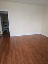 Building Photo - 707 Bunnecke Ave