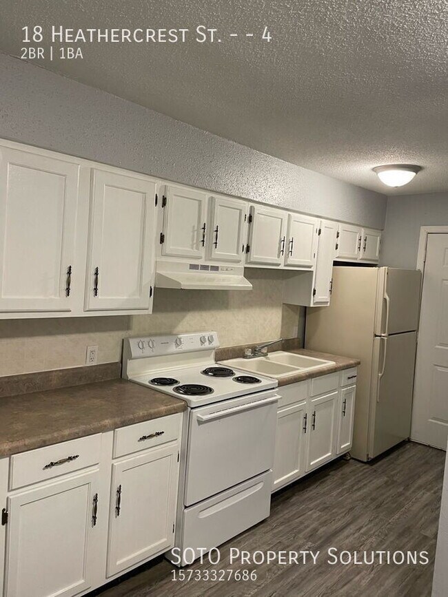 Building Photo - 18 Heathercrest St