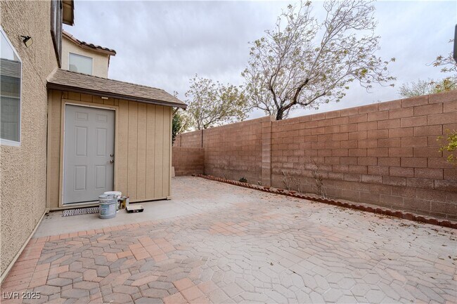 Building Photo - 11783 Fern Creek Ln