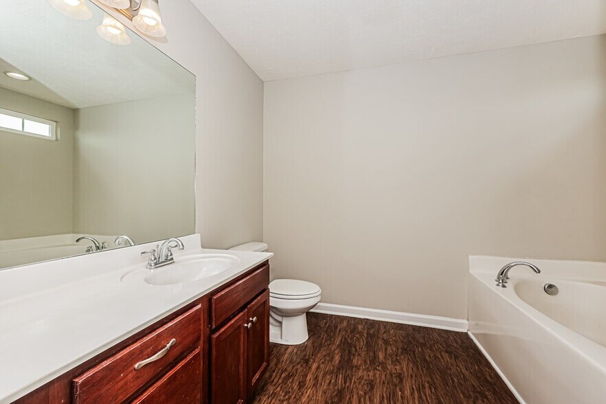 Building Photo - 624 Big Hurricane Dr