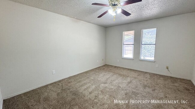 Building Photo - 4427 75th Dr